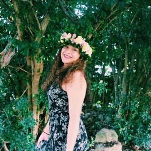 Meet your Posher, Lucy